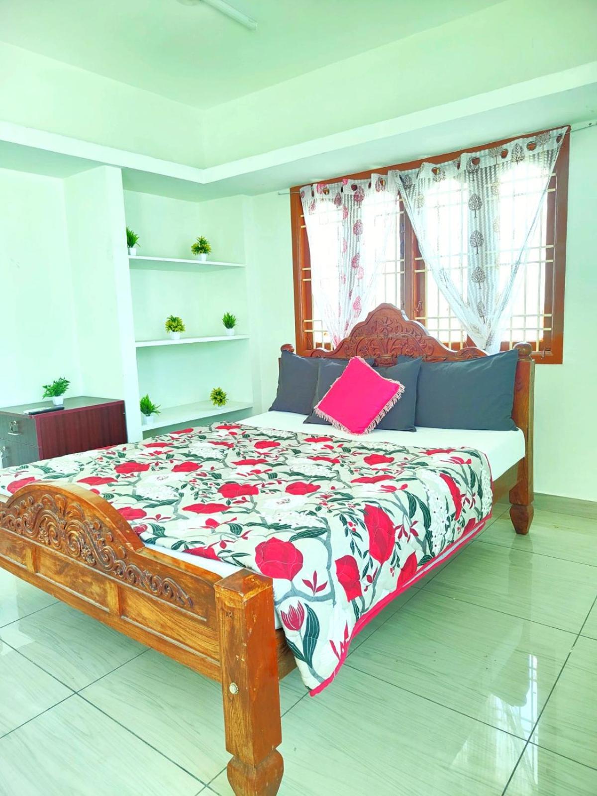 Shivam Eden Beach Homestay Пондичерри Экстерьер фото